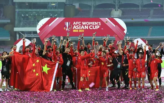 足球小将喝水视频 足球小将喝水视频